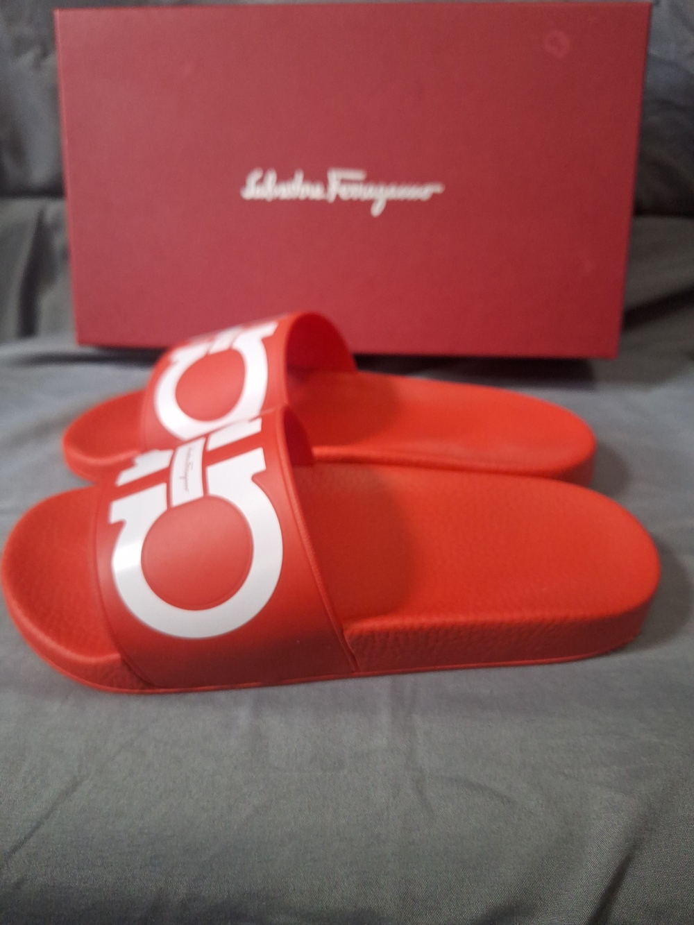 Slides/Sandals - Picture 3 of 8